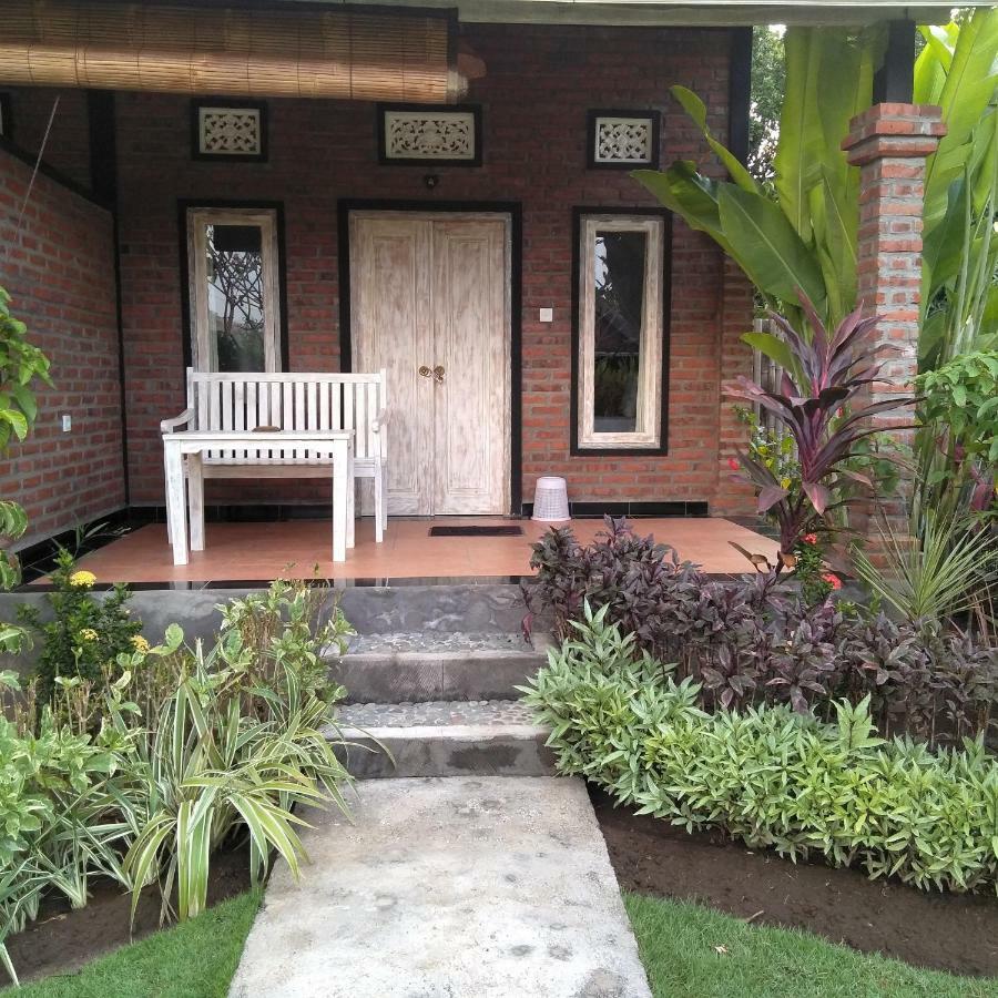 Krisna Homestay Pemuteran Kültér fotó