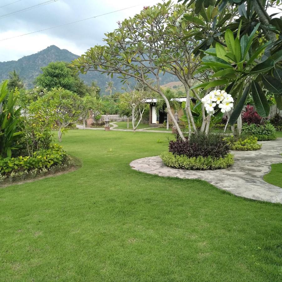Krisna Homestay Pemuteran Kültér fotó